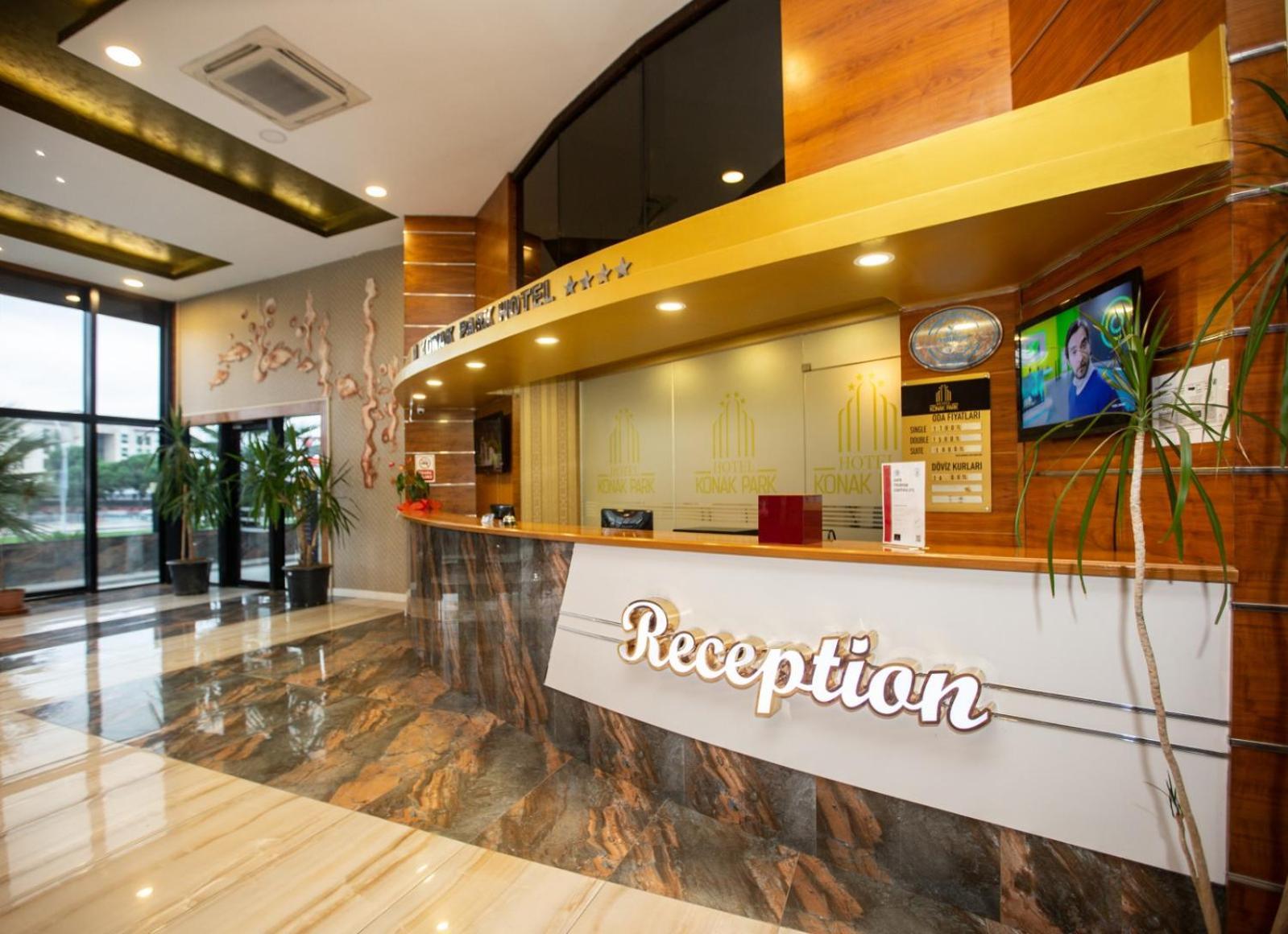 Konak Park Otel Yomra Trabzon Exterior photo