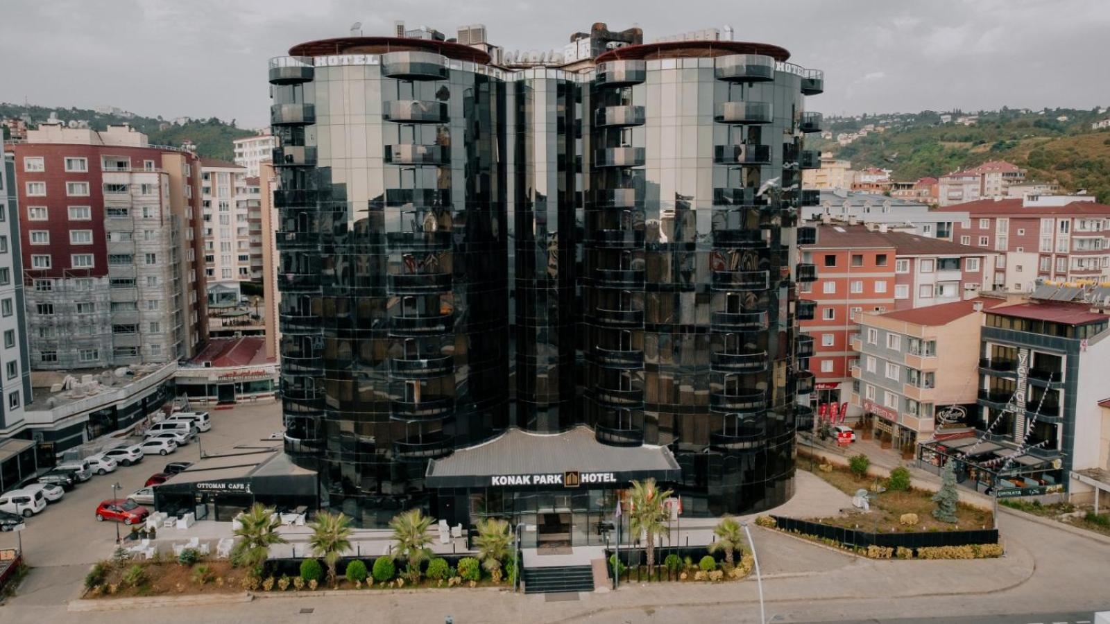 Konak Park Otel Yomra Trabzon Exterior photo